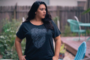 EL CORAZÓN - THE HEART - Women's / Unisex T-Shirt